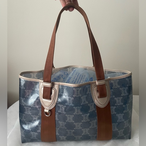 Celine Clear PVC Tote - Picture 5 of 11